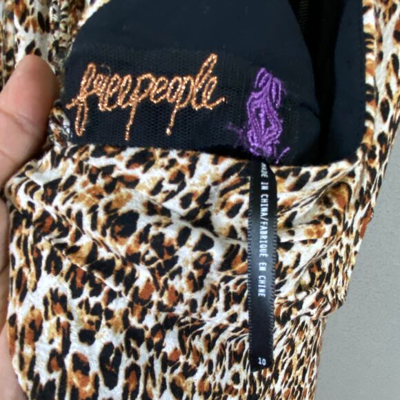 Free People Animal Instincts Cheetah Print Open Back Halter Maxi Dress Size 10 - Picture 8 of 15